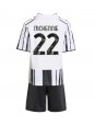 Billige Juventus Weston McKennie #22 Hjemmedraktsett Barn 2025-26 Kortermet (+ Korte bukser)